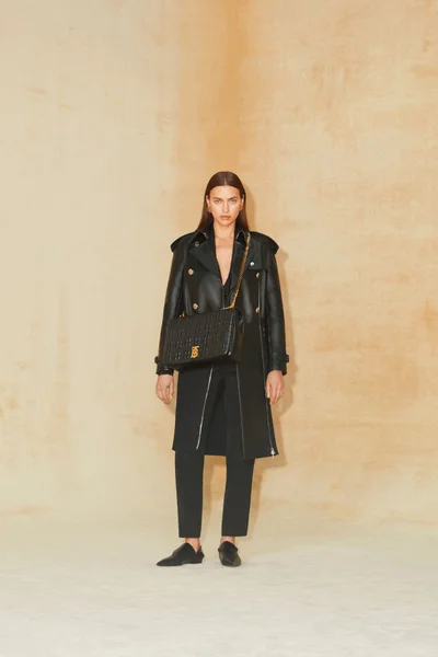 Look 5